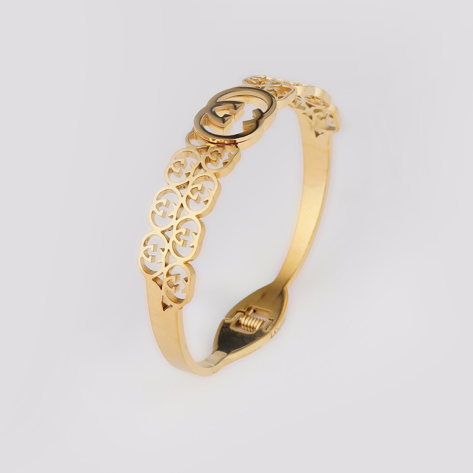 Kiya 18K Gold Bracelet