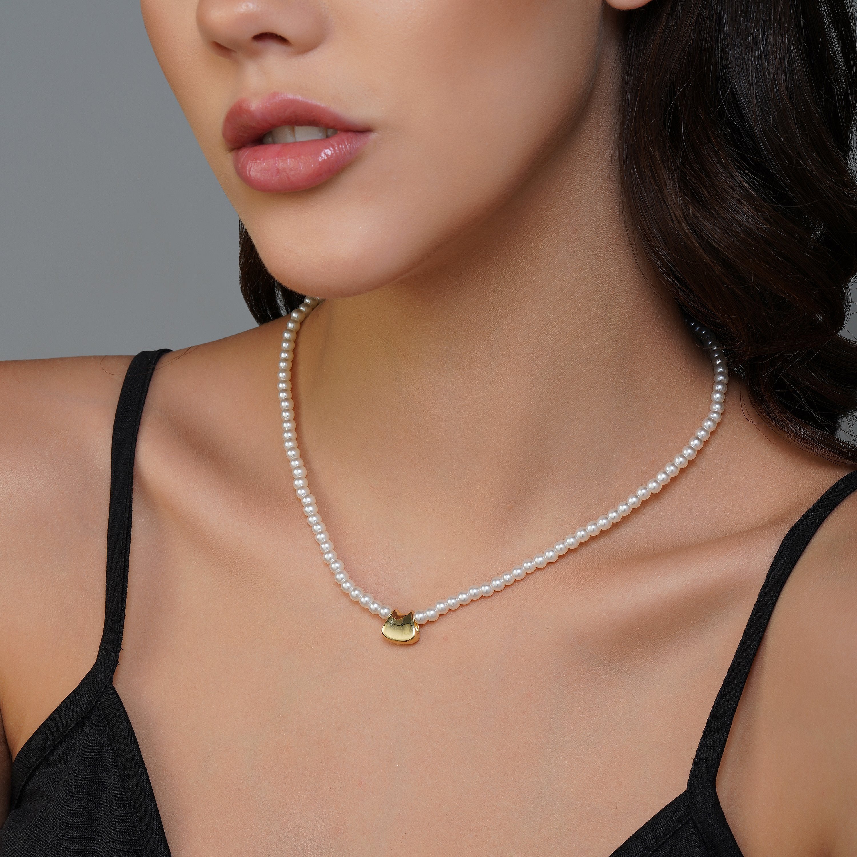 White Pearl Necklace with A Gold Heart Charm