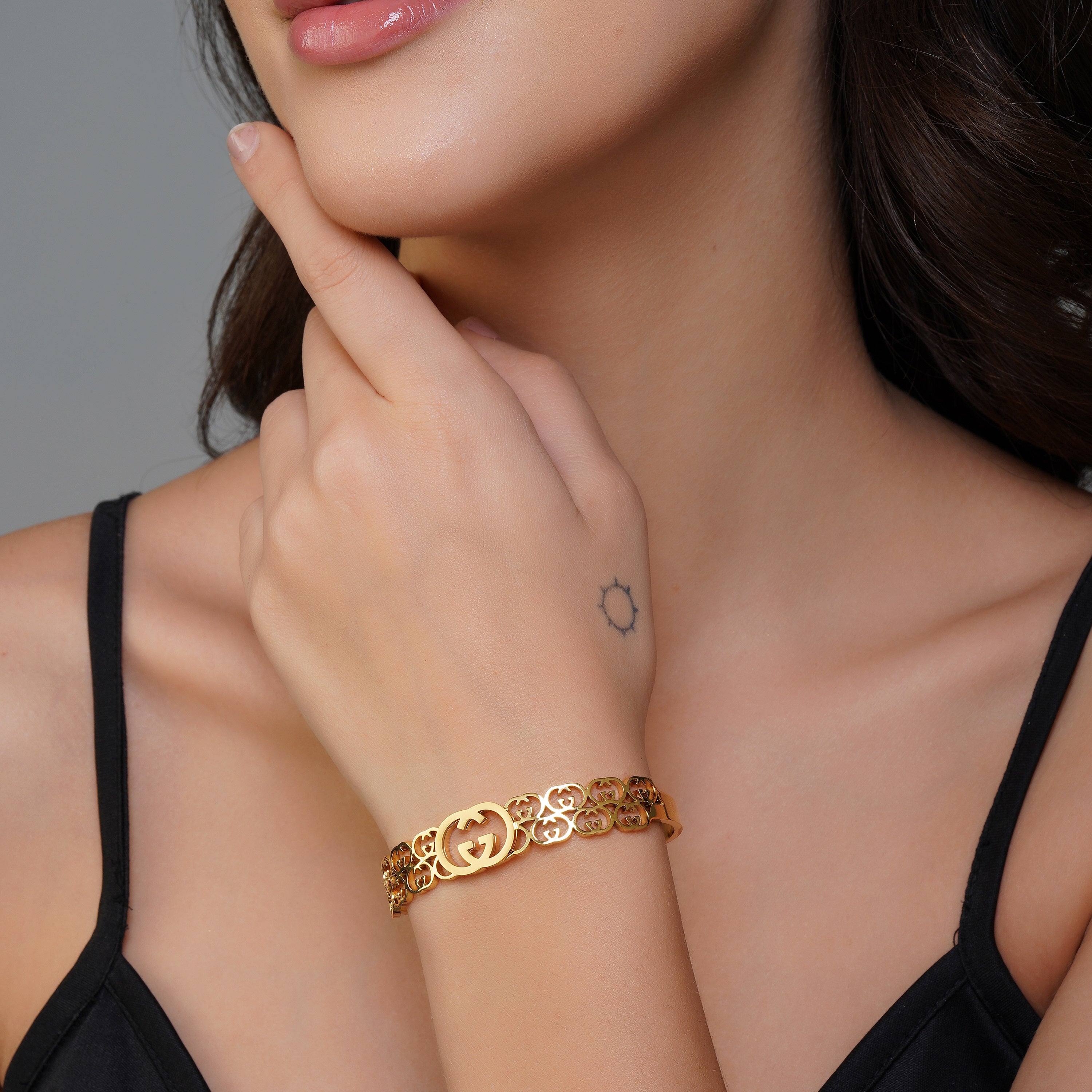 Kiya 18K Gold Bracelet